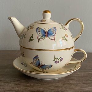 Floral Butterfly Teacup and Sugar Bowl Set
